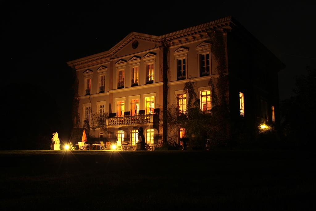 Chateau de Bézyl Sixt-sur-Aff Esterno foto